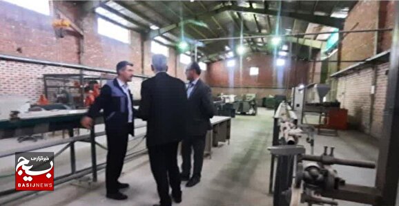 بازدید اعضای کمیته احیاء و بازگشت به چرخه تولید واحد‌های راکد و زیر ظرفیت از واحد نیرو کابل