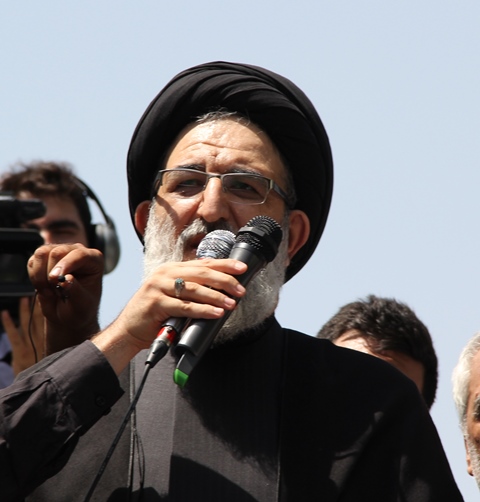 تشییع بی نظیر پیکر پاک بسیجی شهید غواص 