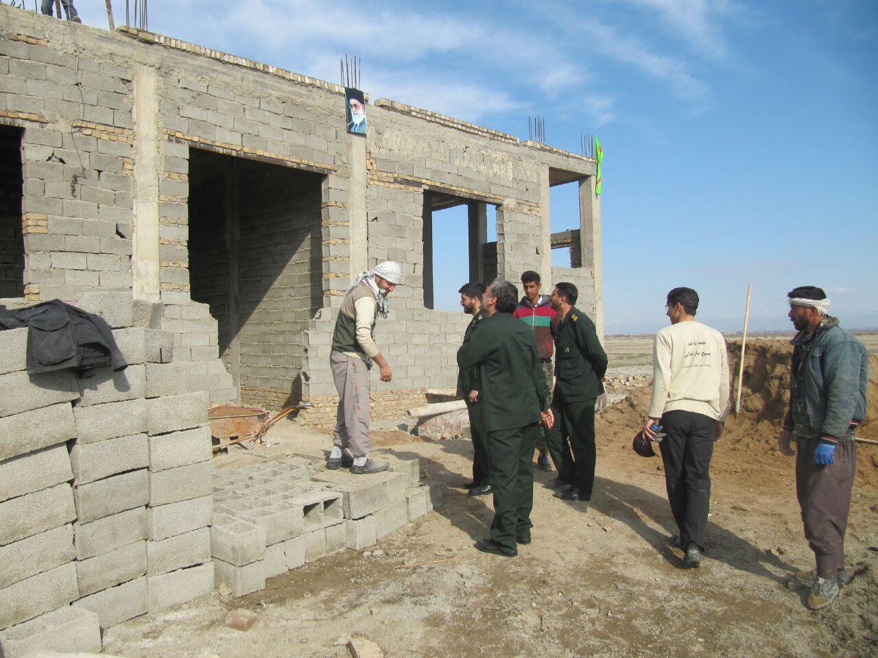 ساخت خانه محروم توسط جهادگران بسیجی در روستاهای نظرآباد