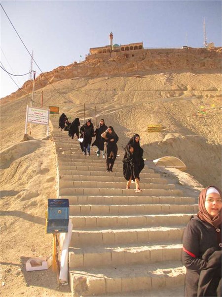 همایش کوهپیمایی خواهران بسیجی حوزه حضرت نرجس(س) برگزار شد