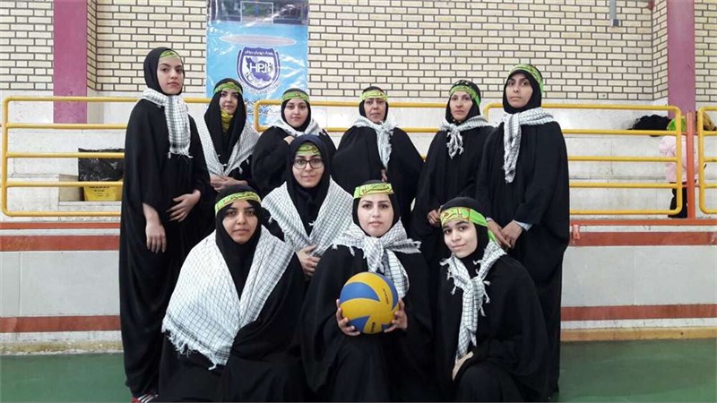 مسابقات والیبال جام فجر خواهران بسیجی برگزار شد
