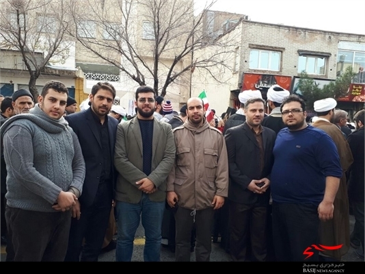 گزارش تصویری حضور حلقه های صالحین در راهپیمایی22 بهمن
