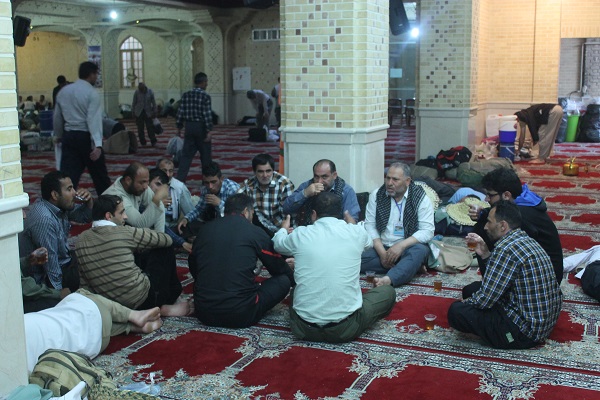 اسکان زائرین پیاده حرم مطهر امام راحل در مسجد النبی