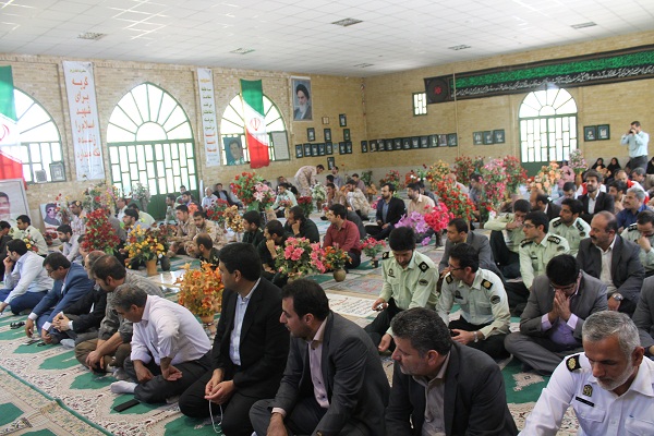 عطر افشانی مزار شهدا در سالروز آزادسازی خرمشهر