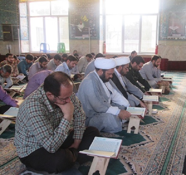 برگزاری محفل انس با قرآن در بقاع متبرک چهار انبیاء قزوین