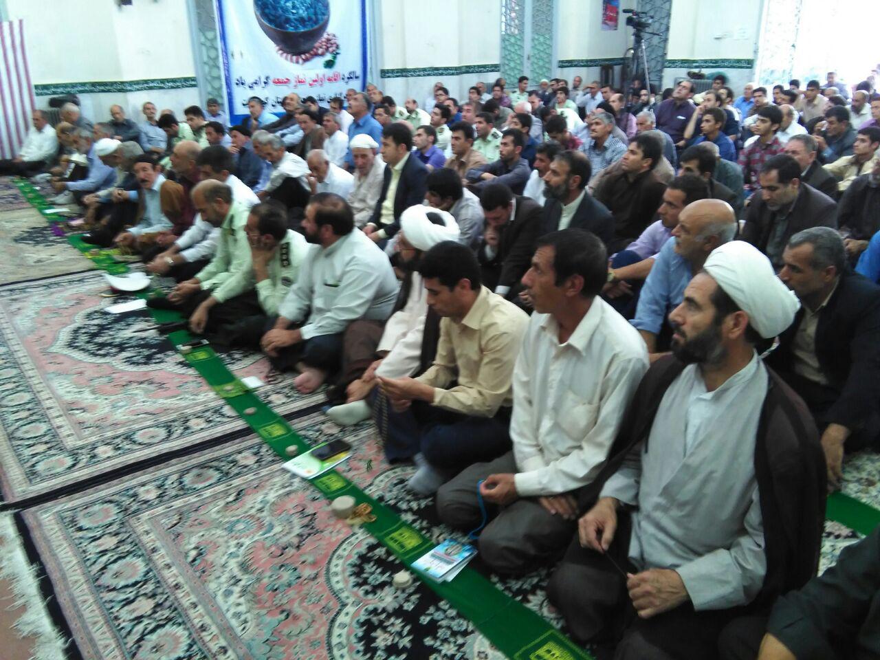 نماز جمعه جایی برای آگاهی امت اسلامی از اوضاع کشور و جهان است