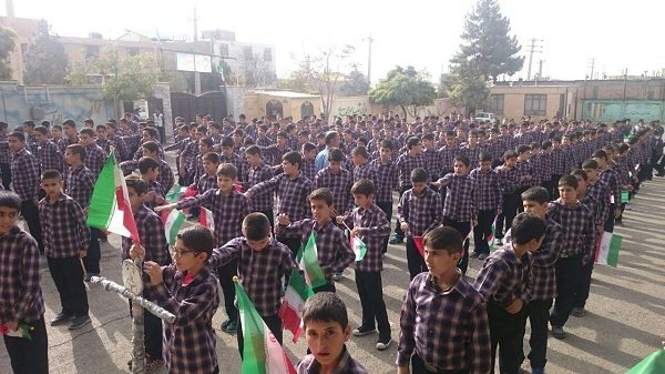 زنگ استکبار ستیزی در دبیرستان شهید وادیپور نواخته شد