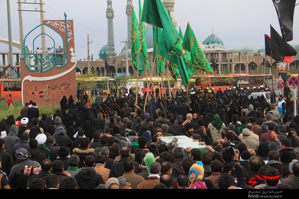 تشییع پیکر دو شهید مدافع حرم در مسجد مقدس جمکران+ تصاویر