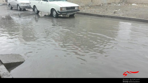 پیگیری مشکلات آب گرفتی خیابان فلسطین در نظرآباد بی نتیجه ماند
