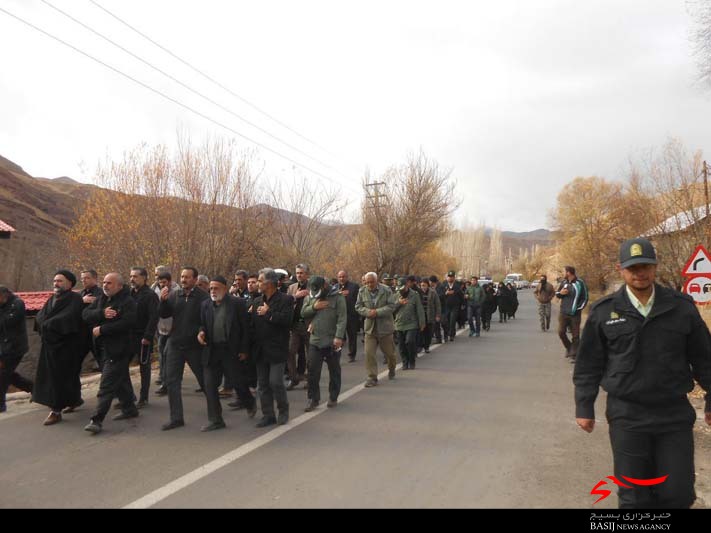 پیاده روی جاماندگان اربعین حسینی در طالقان