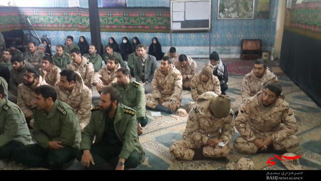 برگزاری نشست بصیرتی و سیاسی در  سپاه ناحیه دلفان+تصاویر
