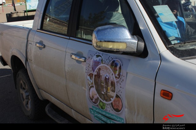 اجرای طرح واکسیناسیون طیور روستایی با همکاری بسیج سازندگی در میامی