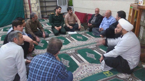 نشست روشنگری با موضوع انتخابات در مسجد عرفه برگزار شد