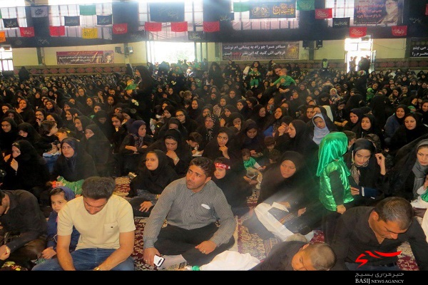 برگزاری مراسم شیرخوارگان حسینی در شهرستان زرند
