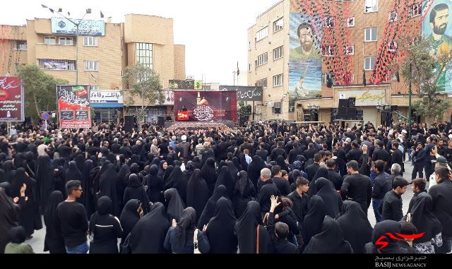تجمع عظیم اربعین حسینی در همدان برگزار شد