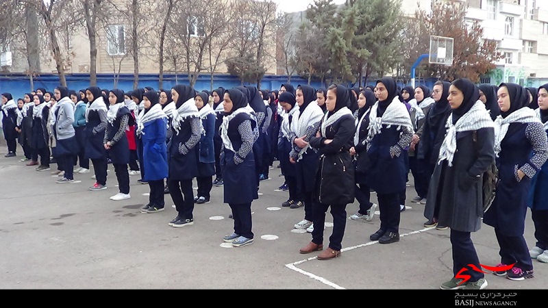 زنگ ایثار و مقاومت در دبیرستان لاله اردبیل به صدا در آمد