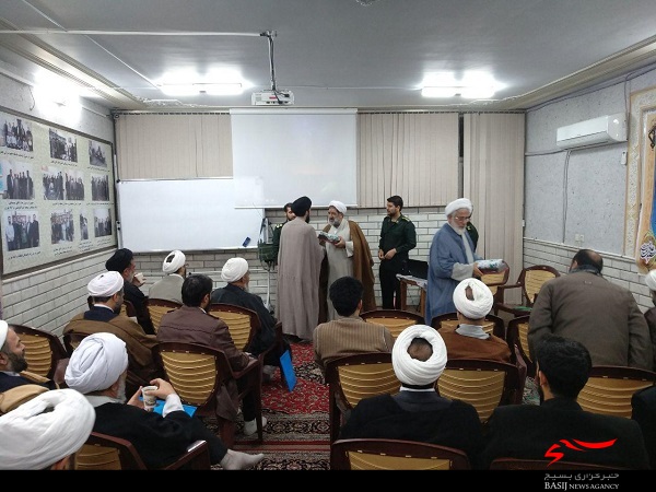 نشست قرارگاه فرهنگی «مسجد» در حوزه شهید ابراهیمی قم شد + تصاویر