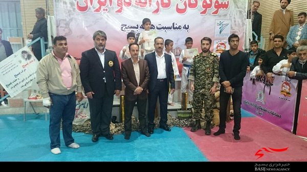 مراسم تقدیر از برگزیدگان مسابقات «کاراته» پایگاه شهید خوش فطرت