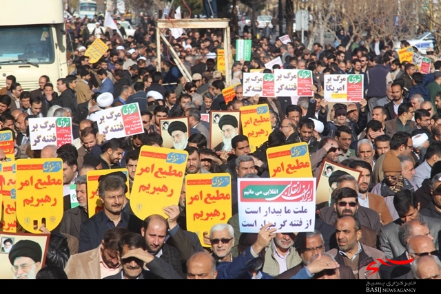 خروش انقلابی مردم سمنان در روز بصیرت + تصاویر