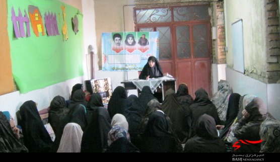 برگزاری کارگاه آموزشی «خانواده مقاوم» در شهر صالح‌آباد