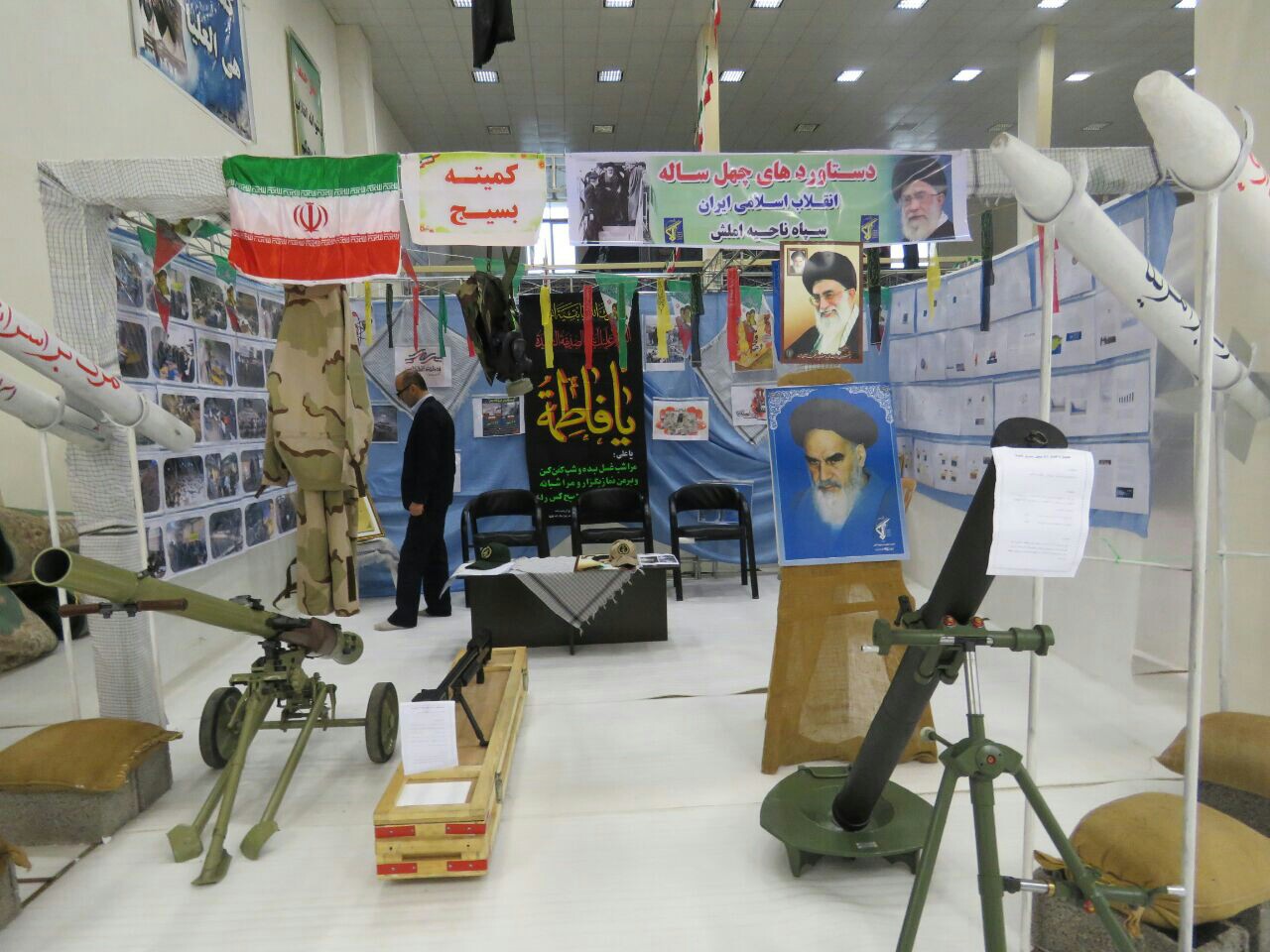 افتتاح نمایشگاه بزرگ دستاوردهای انقلاب اسلامی در شهرستان املش+تصاویر