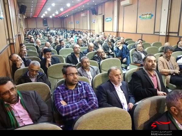 تصاویر/ همایش توانمندسازی سرگروه‌های صالحین کانون بسیج فرهنگیان شهید بهشتی قم