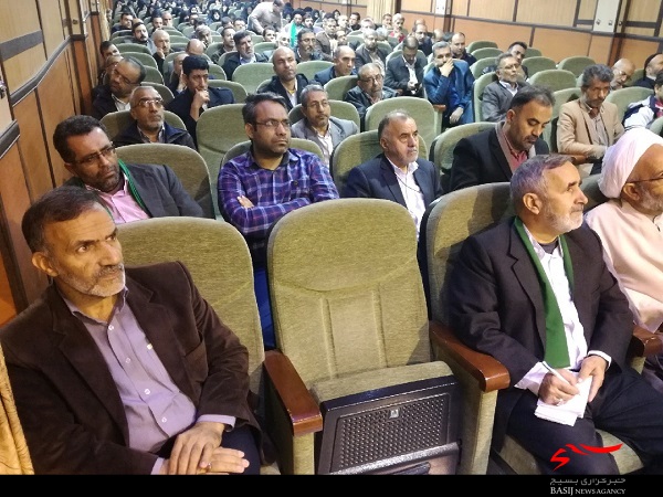 تصاویر/ همایش توانمندسازی سرگروه‌های صالحین کانون بسیج فرهنگیان شهید بهشتی قم