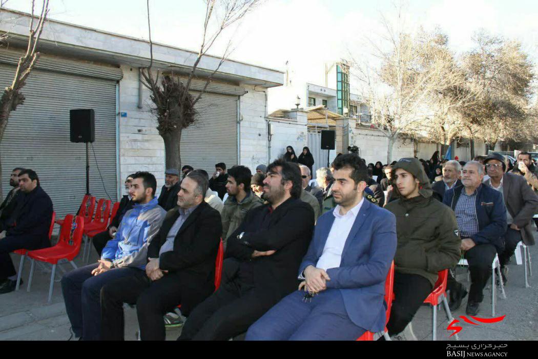مراسم «آبروی محله، افتخار کوچه» با محوریت شهید«احمد دبستانی» برگزار شد