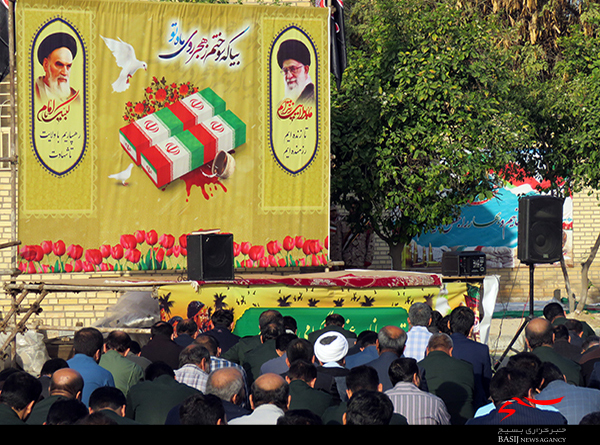 مراسم زیارت عاشورا در جوار شهدای گمنام حسینیه عاشقان ثارالله برگزار شد