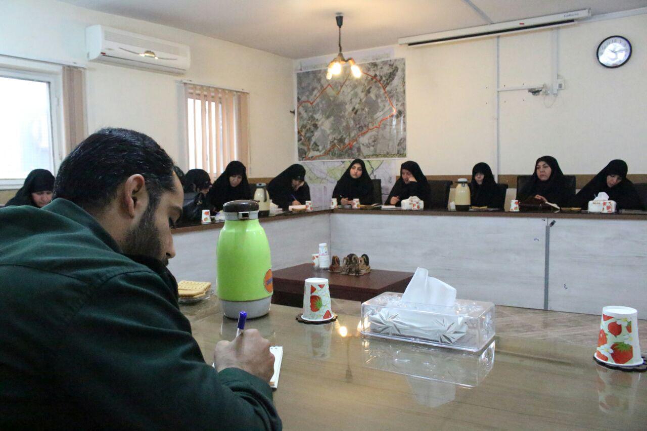 برگزاری جلسه هماهنگی گرامیداشت هفته عقیدتی سیاسی در شهرستان بهارستان