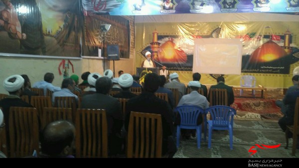 برگزاری همایش پرچمداران بصیرت در شهر «قنوات»