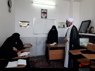 بازدید مسول بسیج طلاب قم از فعالیت گروه جهادی در قنوات