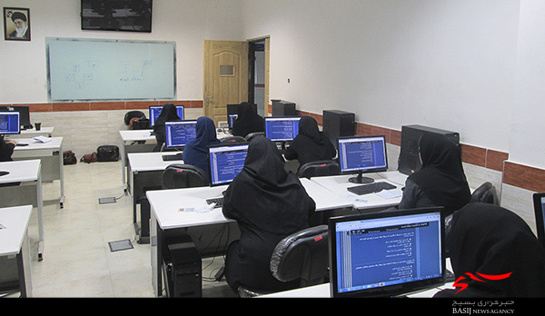 آزمون پایانی طرح توانمندسازی مربیان نهضت سواد آموزی در اردبیل برگزار شد