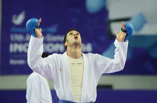 کاراته کای قمی به دومین فینال پیاپی بازی‌های آسیایی راه یافت