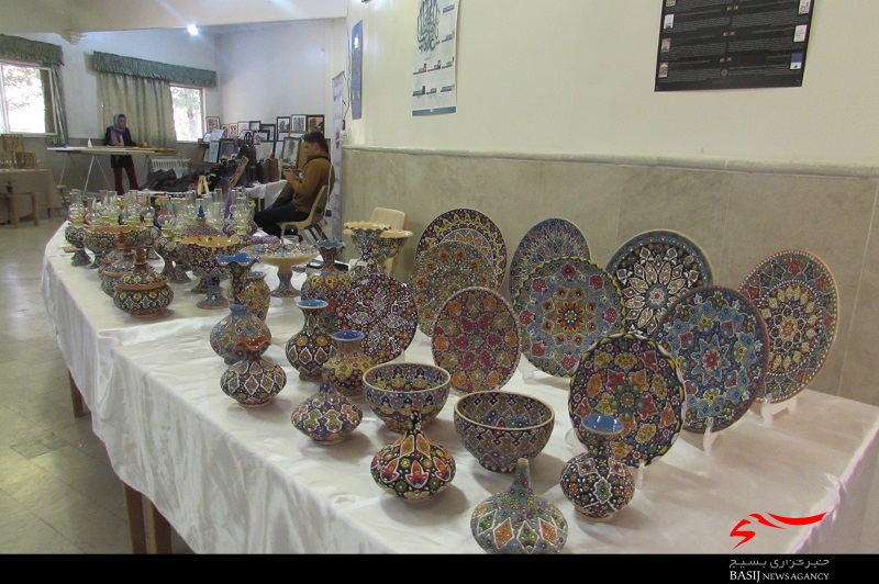 نمایشگاه صنایع دستی بانوان در فرهنگسرای مبین دایر شد