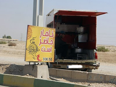 غذافروشی‌های سیّار در ساحل بوشهر توقیف شدند