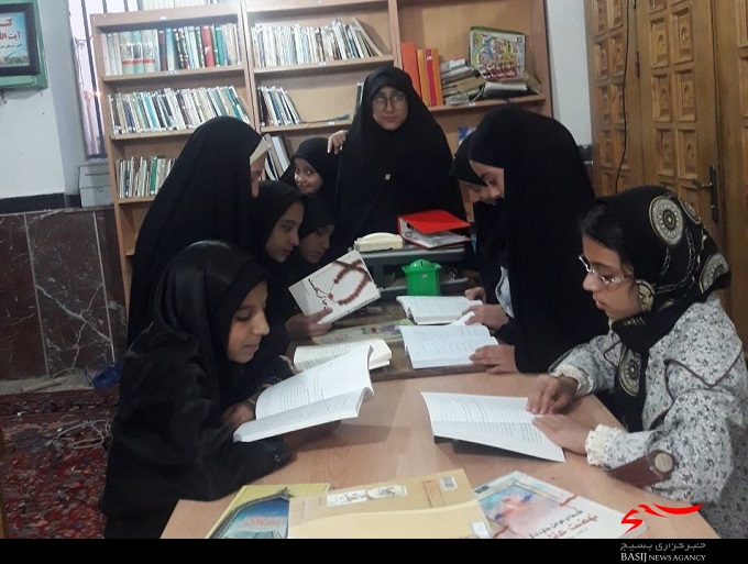 افتتاح باشگاه کتابخوانی در مسجد سید الشهدا(ع) بهار