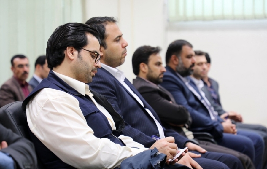 دیدار کتابداران البرز با نماینده ولی‌فقیه در استان به روایت تصویر