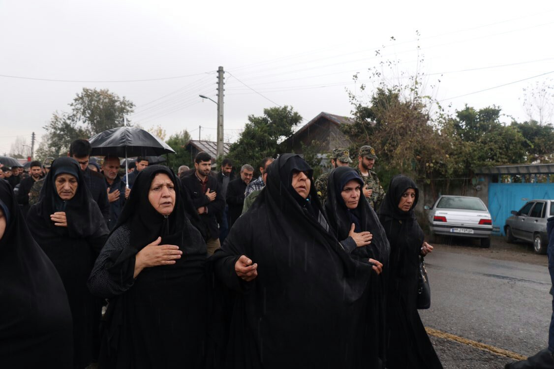 گزارش تصویری تشییع و تدفین پیکر پاسدار مدافع حرم مرحوم مرتضی پیش قدم