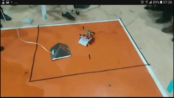 مسابقه رباتیک در ایلام برگزار شد