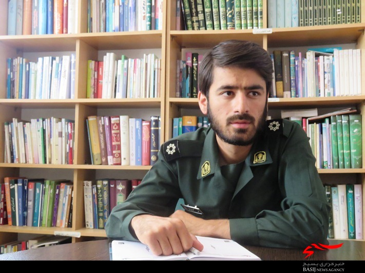 برگزاری نشست های بصیرتی و قرآنی در سپاه کمیجان/محفل انس باقرآن کریم باحضور قاریان برجسته شهرستانی برگزارشد برگزاری نشست های بصیرتی و قرآنی در سپاه کمیجان/محفل انس باقرآن کریم باحضور قاریان برجسته شهرستانی برگزارشد