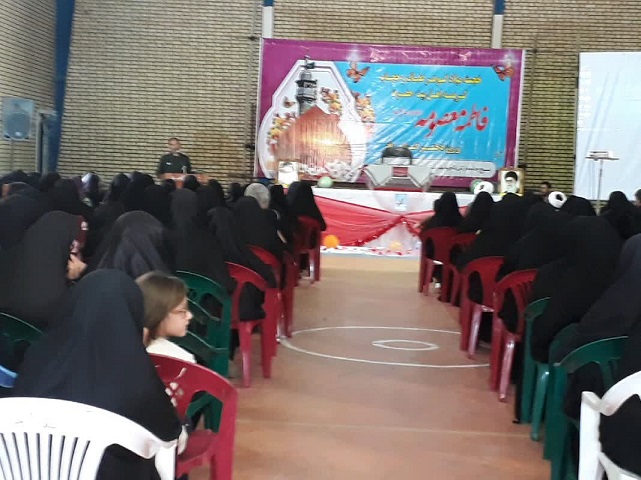 جشن میلاد حضرت معصومه و روز دختر در شهرستان‌های لرستان برگزار شد