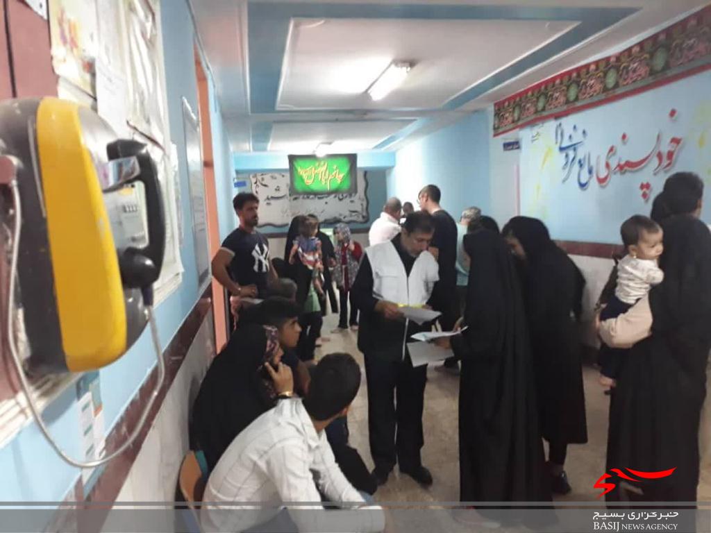 برگزاری ویزیت رایگان پزشکی جهت ساکنین منطقه خرمدشت