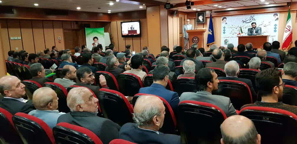 نشست هياتهاي انديشه ‌ورز بسيج اصناف سراسر کشور در مشهد آغاز شد