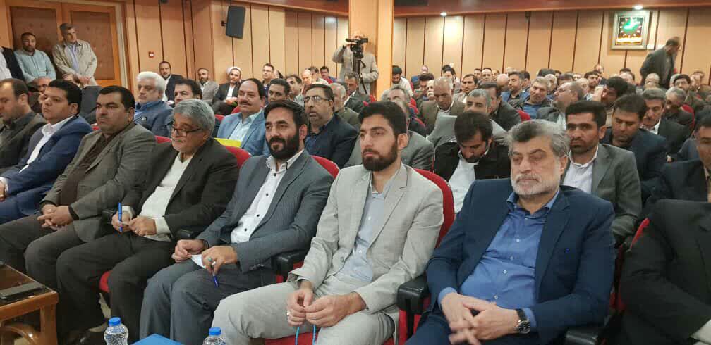 نشست هياتهاي انديشه ‌ورز بسيج اصناف سراسر کشور در مشهد آغاز شد