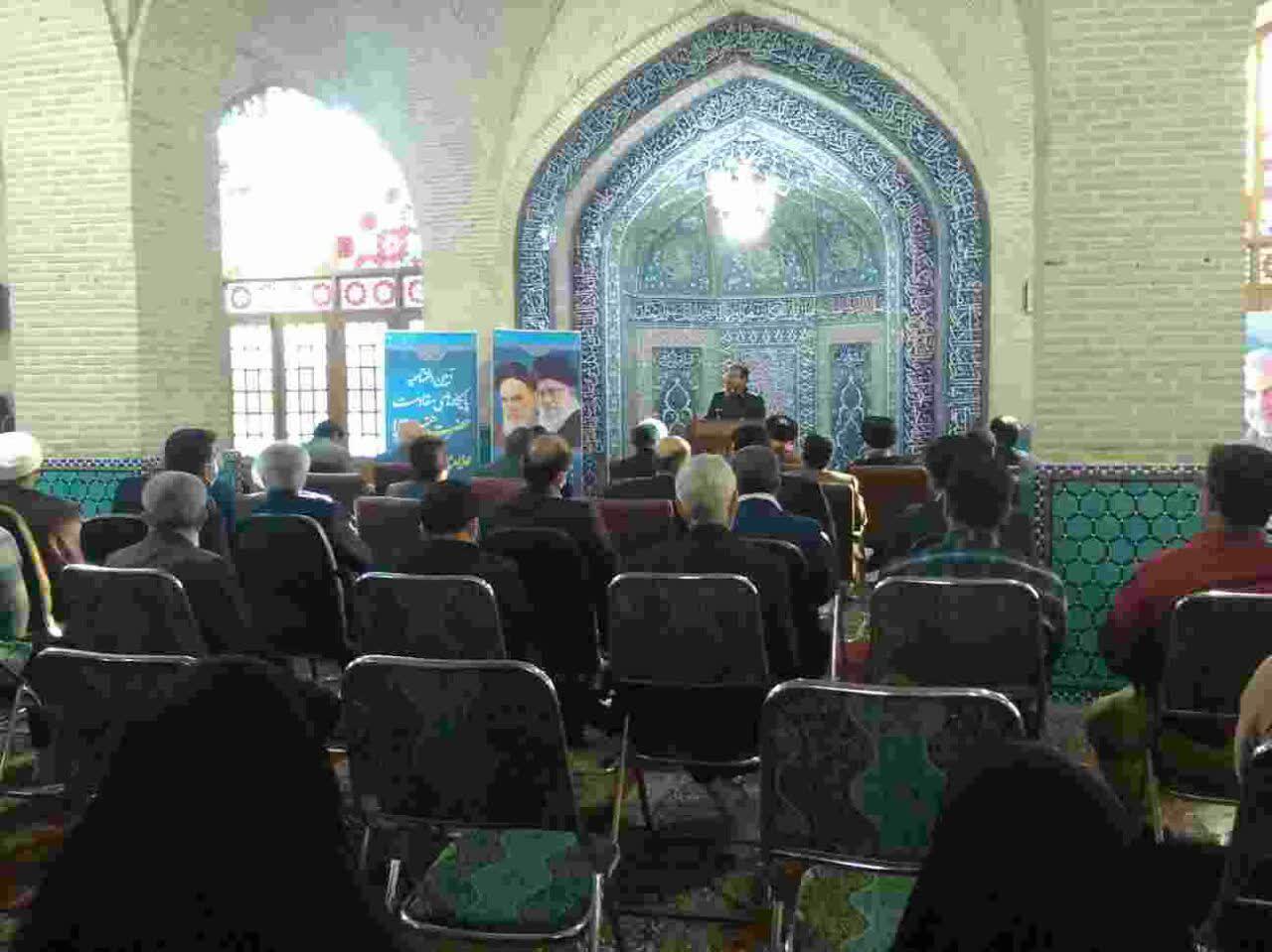 حمایت بزرگان در استان می‌تواند مسجد جامع را به بهترین قطب فرهنگی تبدیل کند