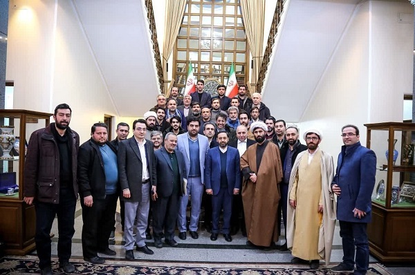 دیدار جمعی از مدیران مسئول منتخب و فعالان برگزیده کانون‌های فرهنگی هنری مساجد