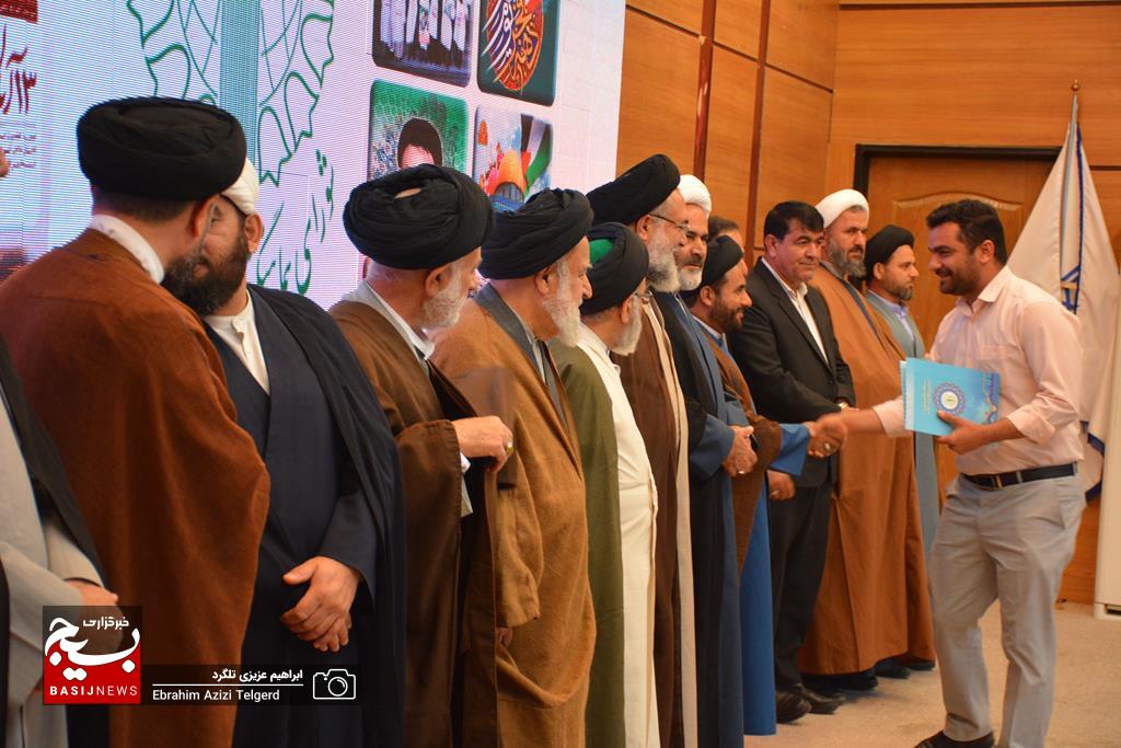 برگزاری همایش استانی نقش مردم در هندسه مراسم و مناسبت‌های انقلاب اسلامی در یاسوج / تجلیل از فعالان مردمی