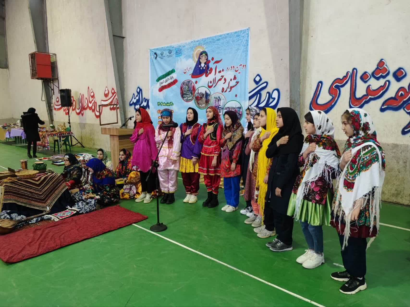 برگزاری دومین جشنواره دختران آفتاب به همت قرارگاه پیشرفت و آبادانی سپاه زنجان