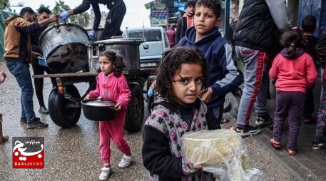 وزارت بهداشت فلسطین در نوار غزه با اشاره به اینکه چند کودک زیر پنج سال در نوار غزه طی دو ماه گذشته به خاطر گرسنگی جان خود را از دست داده‌اند اعلام کرد که رژیم اشغالگر، غزه را در مثلث مرگ قرار داده است.